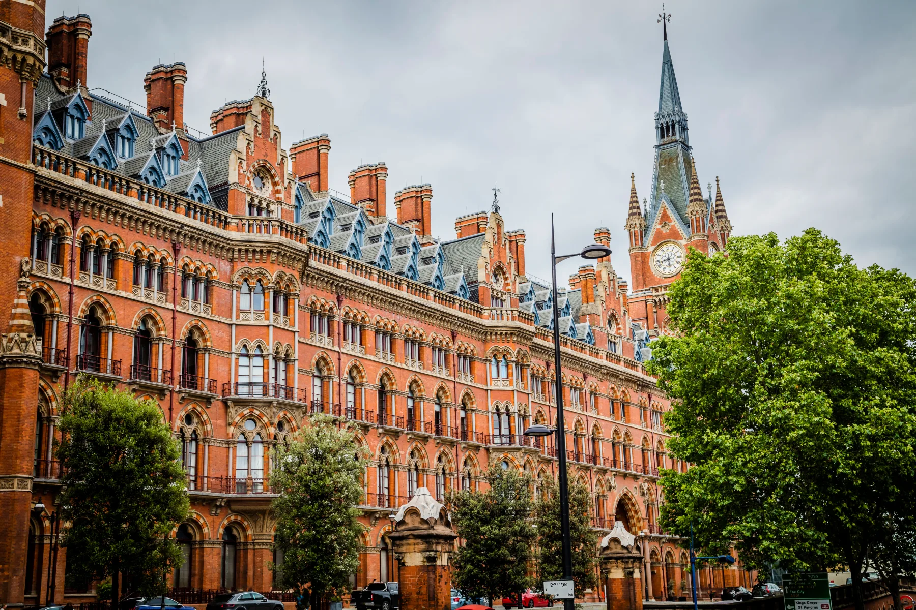 St Pancras and King's Cross on The London Canal Run